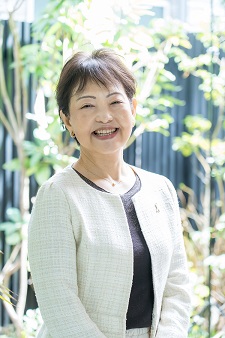 三浦 佳子